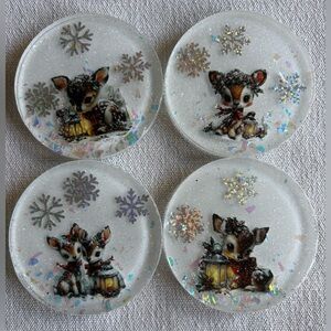 Set Of 4 Vintage-like Kitschy Christmas Coasters Deer Snowflakes Acrylic